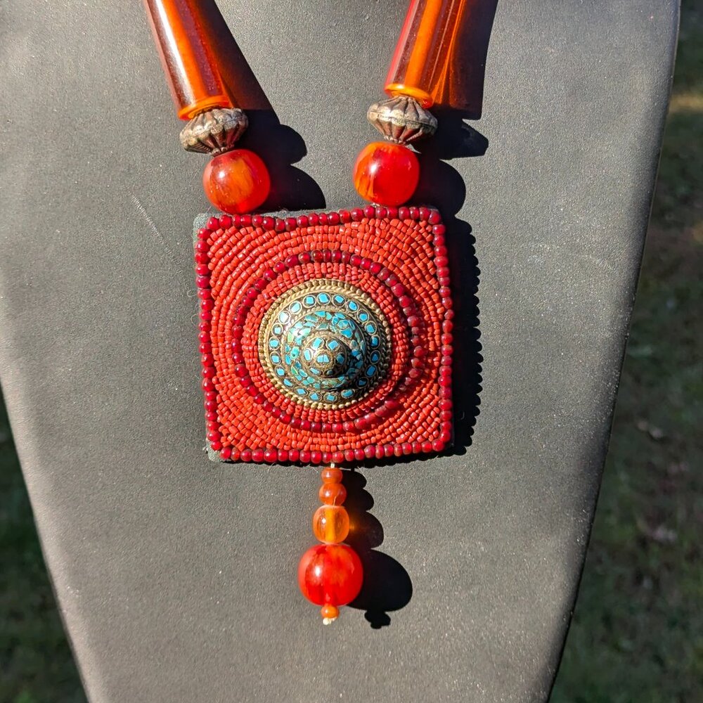 BEADED BO HO NECKLACE   NOWT